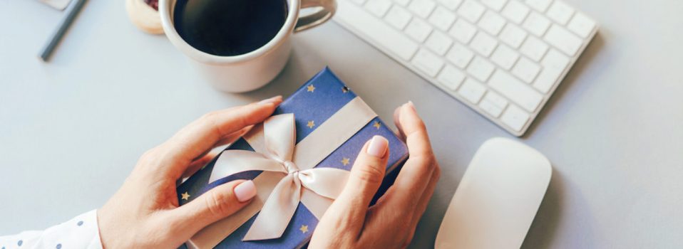 corporate gift singapore