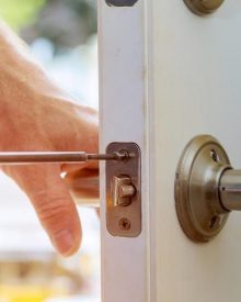 Locksmith livingston tx
