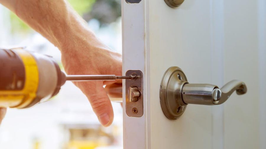 Locksmith livingston tx